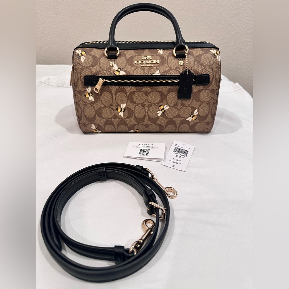 ✔️SOLD Coach Rowan sig Bee Satchel